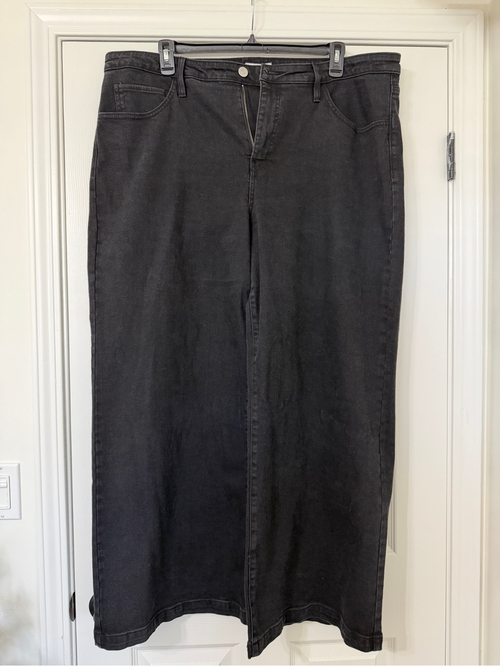 Ava & Viv, Size 20, Black Denim Straight Leg Jeans